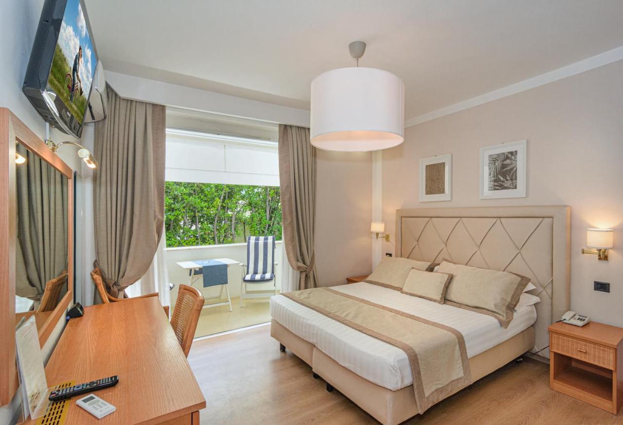Raffaelli Park Hotel Форте-дей-Мармі Екстер'єр фото