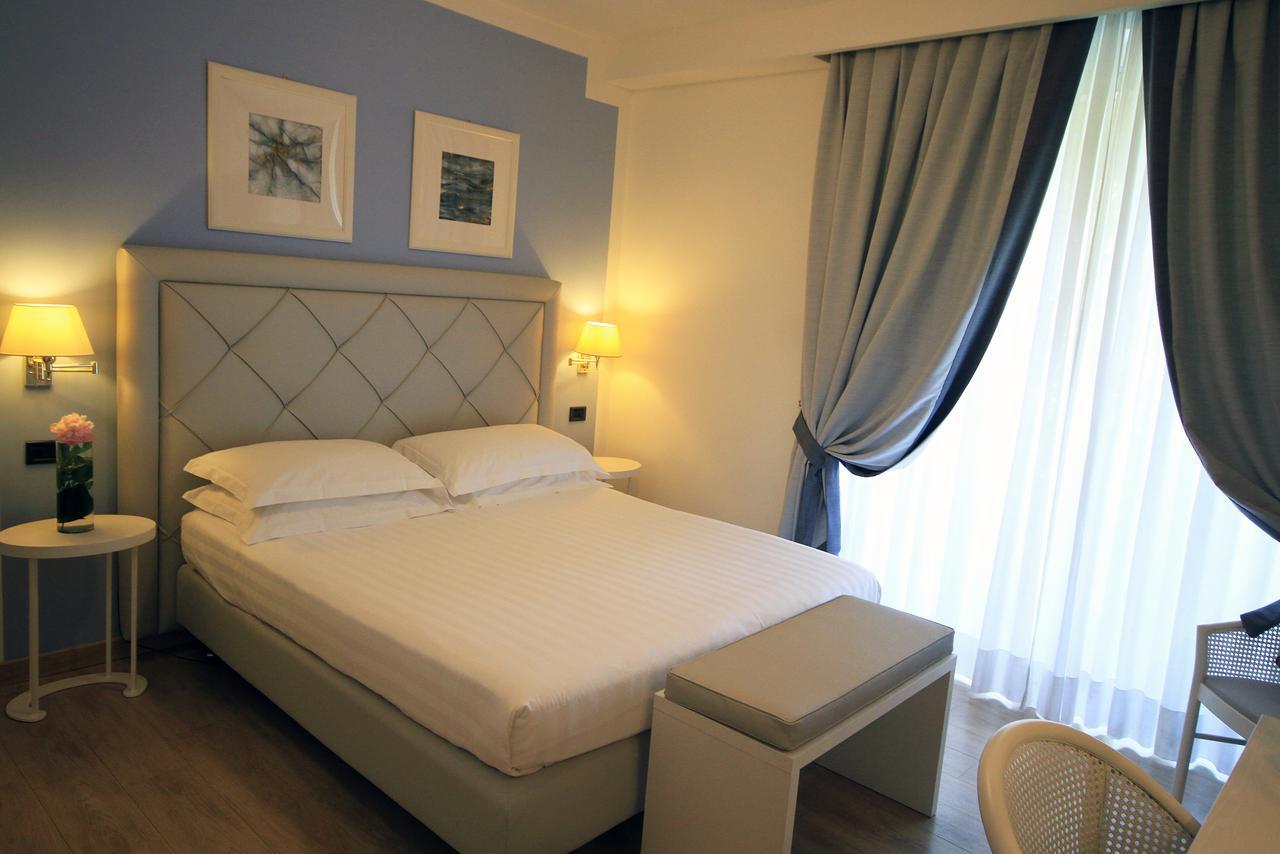 Raffaelli Park Hotel Форте-дей-Мармі Екстер'єр фото